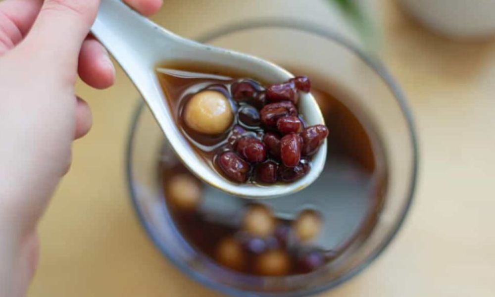 Cách nấu chè đậu đen không cần ngâm - Ngon mềm, thơm bùi